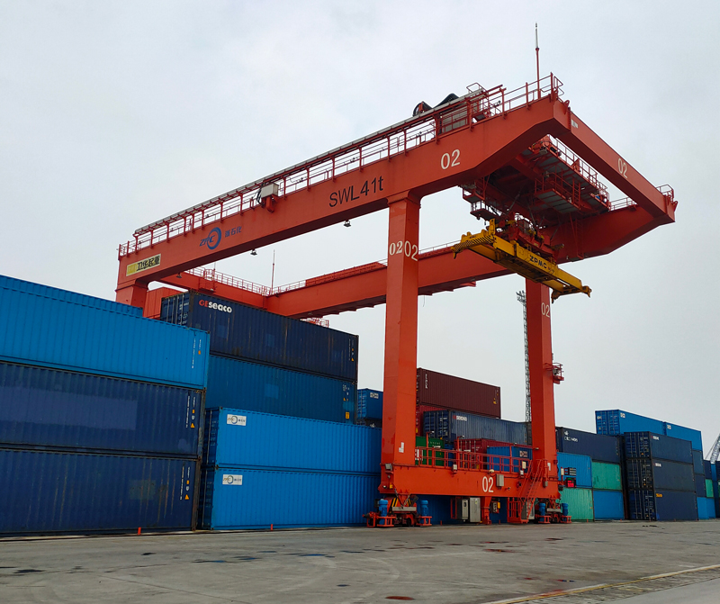 harbor freight electric hoist​