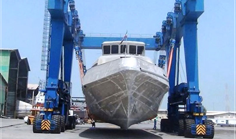 Using an Electric Hoist for Boat Lifting: Tips & Safety Advice