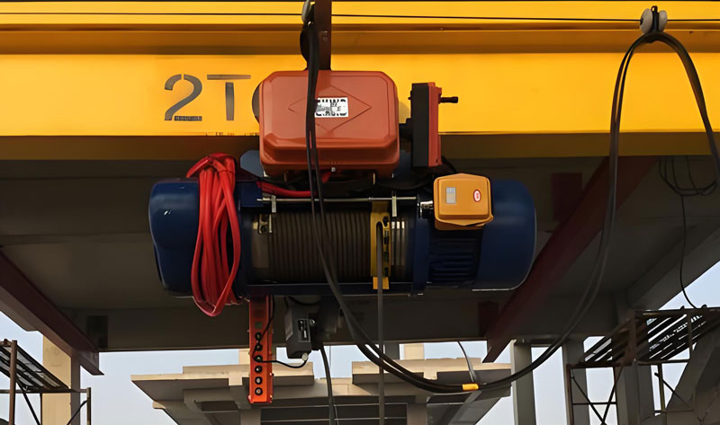 Electric hoist for stage rigging and theater use