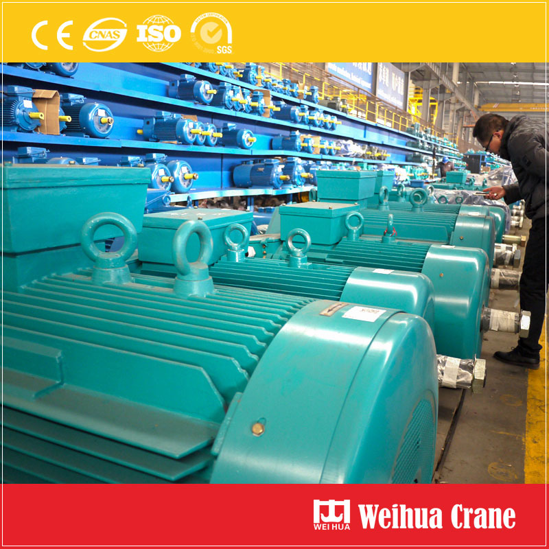 electric hoist vs winch