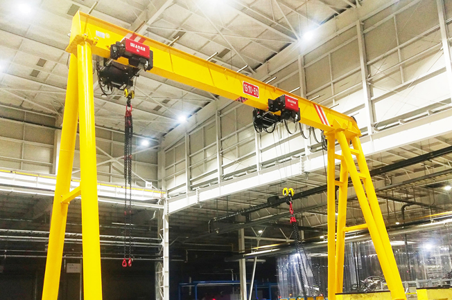 Electric hoist with variable speed control