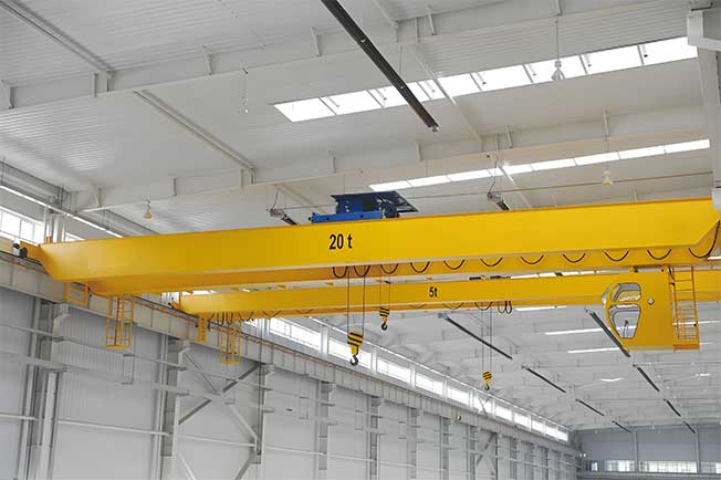 20/5 ton double girder overhead crane exported to Oman